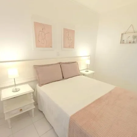 Beautiful In Vila Rosa Apartman Portimão